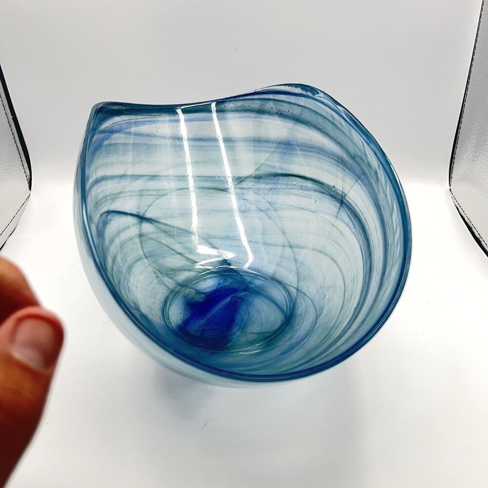 14"x7" Oval Blue Folded Satin Glass Bowl Lines Swirls - Picture 14 of 16